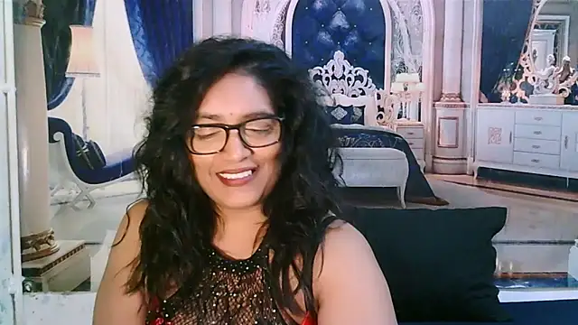 Snapshot of IndiaBlackPanther chatting on 06-17-26, 06:53 IndiaBlackPanther online show from 06-17-26, 06:53