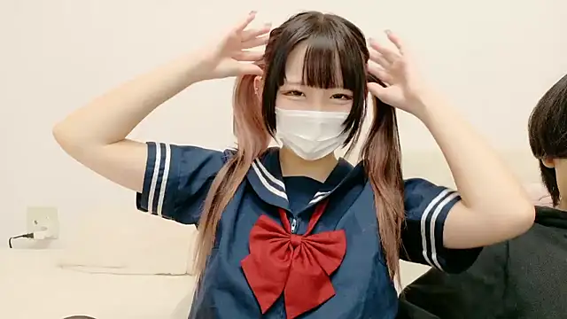 Snapshot of Hina-qp chatting on 10-26-25, 09:48 Hina-qp online show from 10-26-25, 09:48