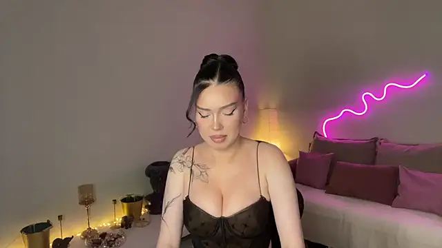 mistress of hearts online show from 05-20-26, 06:58