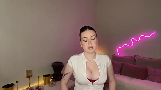 mistress of hearts online show from 06-16-26, 12:41