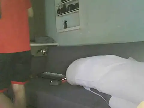 boyhigh1997 online show from 04-21-26, 06:34