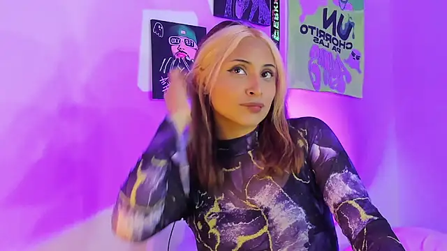 Snapshot of melissa_noirr chatting on 12-03-25, 08:29 melissa noirr online show from 12-03-25, 08:29