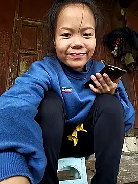 Rioo122 online show from 10-31-25, 02:56