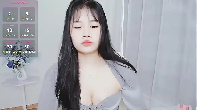 Snapshot of -Rose-Lucky- chatting on 11-01-25, 01:18 -Rose-Lucky- online show from 11-01-25, 01:18