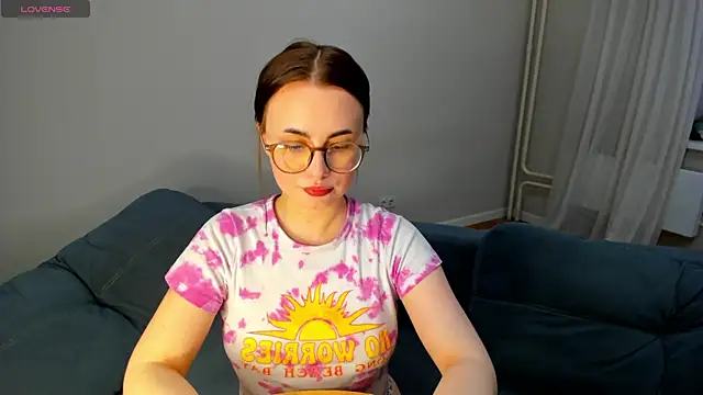 MewStella online show from 04-25-26, 02:14