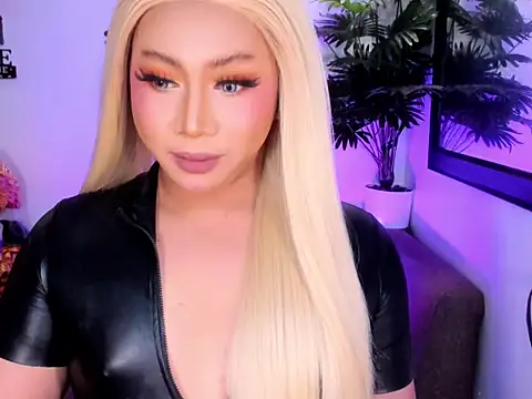 Madisonwill online show from 03-18-26, 04:21