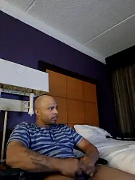 Snapshot of Rcarrasco15 chatting on 01-17-26, 05:38 Rcarrasco15 online show from 01-17-26, 05:38