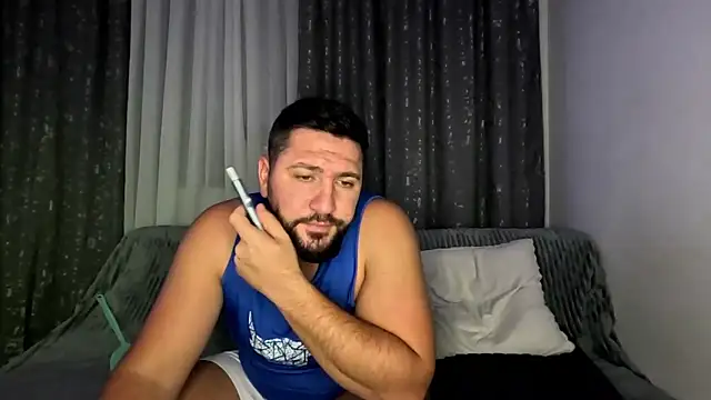 Gold Alpha Boy online show from 10-12-25, 08:19