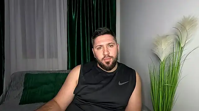 Gold Alpha Boy online show from 04-22-26, 07:59