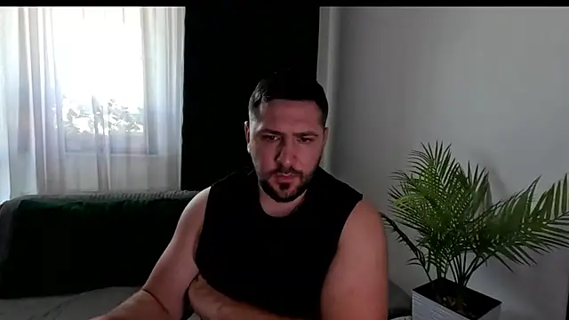 Snapshot of Gold_Alpha_Boy chatting on 06-18-26, 06:24 Gold Alpha Boy online show from 06-18-26, 06:24
