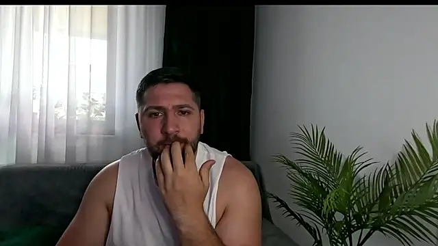 Snapshot of Gold_Alpha_Boy chatting on 06-29-26, 01:22 Gold Alpha Boy online show from 06-29-26, 01:22