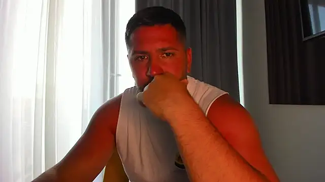 Snapshot of Gold_Alpha_Boy chatting on 07-11-26, 11:13 Gold Alpha Boy online show from 07-11-26, 11:13