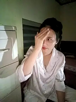 Snapshot of Jun-Mzzz chatting on 09-27-25, 03:28 Jun-Mzzz online show from 09-27-25, 03:28