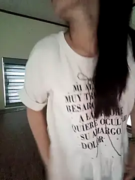 Snapshot of Jun-Mzzz chatting on 10-09-25, 08:34 Jun-Mzzz online show from 10-09-25, 08:34