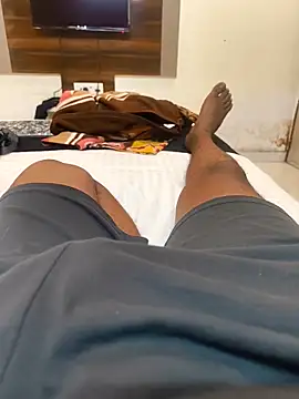 coocon2020 online show from 04-13-26, 04:01