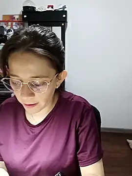 Isabella5 Brown  online show from 11-26-25, 07:26