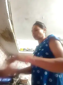 ISHANI-SINGH online show from 04-01-26, 01:17