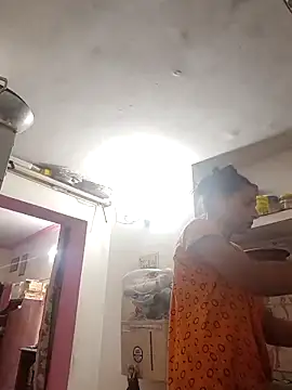 ISHANI-SINGH online show from 04-08-26, 02:55