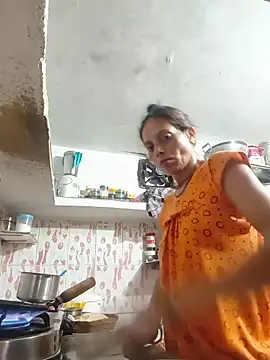 Snapshot of ISHANI-SINGH chatting on 06-20-26, 02:25 ISHANI-SINGH online show from 06-20-26, 02:25