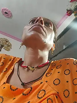 Snapshot of ISHANI-SINGH chatting on 06-20-26, 02:42 ISHANI-SINGH online show from 06-20-26, 02:42