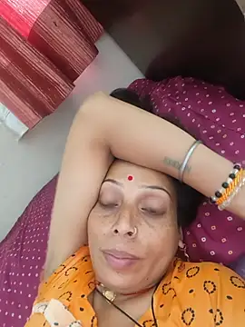 Snapshot of ISHANI-SINGH chatting on 06-25-26, 11:37 ISHANI-SINGH online show from 06-25-26, 11:37