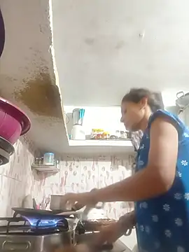 Snapshot of ISHANI-SINGH chatting on 07-04-26, 02:51 ISHANI-SINGH online show from 07-04-26, 02:51