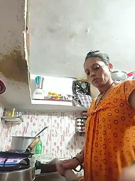 Snapshot of ISHANI-SINGH chatting on 07-14-26, 01:41 ISHANI-SINGH online show from 07-14-26, 01:41