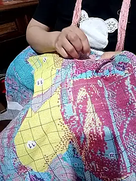 Snapshot of love_sex_05 chatting on 09-17-25, 01:24 love sex 05 online show from 09-17-25, 01:24