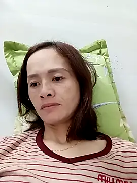 Snapshot of Sexy-loveass20 chatting on 09-14-25, 12:48 Sexy-loveass20 online show from 09-14-25, 12:48