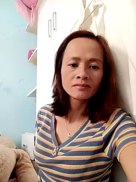 Snapshot of Sexy-loveass20 chatting on 09-24-25, 03:54 Sexy-loveass20 online show from 09-24-25, 03:54