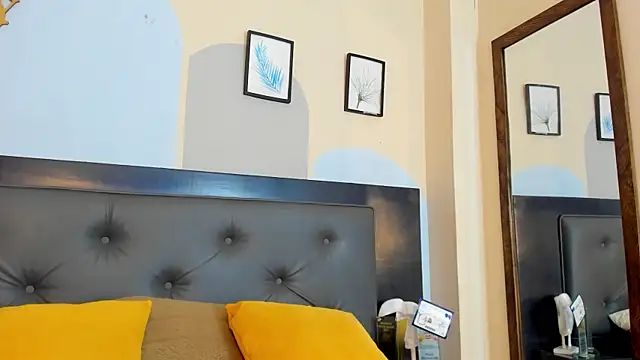 Mathewboy1 online show from 04-22-26, 11:23