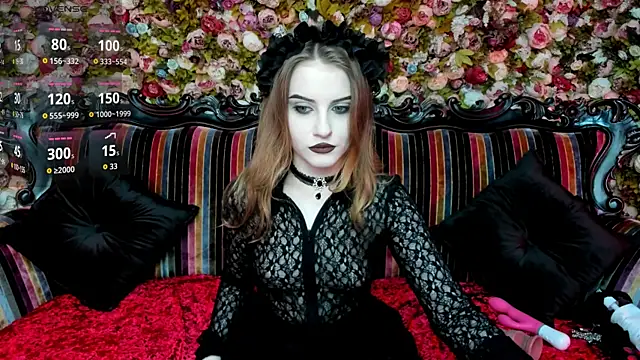 Snapshot of EllieMori chatting on 10-11-25, 12:32 EllieMori online show from 10-11-25, 12:32