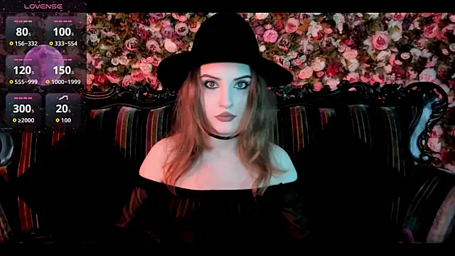 Snapshot of EllieMori chatting on 11-23-25, 01:33 EllieMori online show from 11-23-25, 01:33