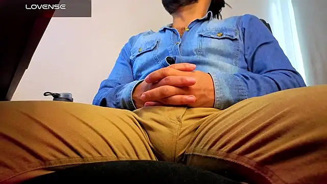 Ernesto-Rodriguez82 online show from 04-17-26, 01:25