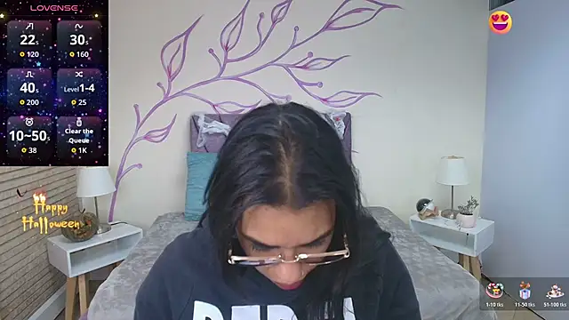 Lia Blake  online show from 11-01-25, 12:40