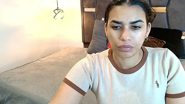 Lia Blake  online show from 04-10-26, 12:10