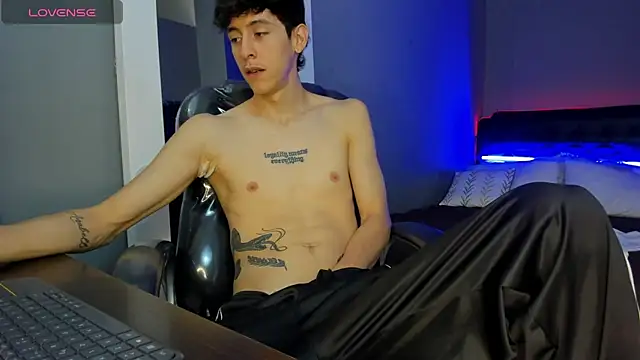 Snapshot of Jhon_snow22 chatting on 09-17-25, 01:57 Jhon snow22 online show from 09-17-25, 01:57