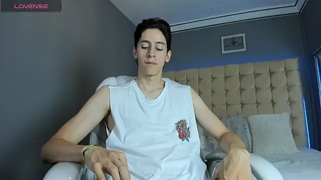 Snapshot of Jhon_snow22 chatting on 09-23-25, 08:23 Jhon snow22 online show from 09-23-25, 08:23