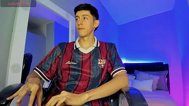 Snapshot of Jhon_snow22 chatting on 12-02-25, 02:23 Jhon snow22 online show from 12-02-25, 02:23