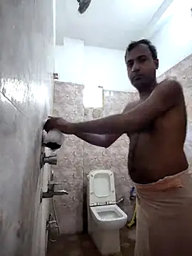 Snapshot of t2pnb chatting on 10-17-25, 02:48 t2pnb online show from 10-17-25, 02:48