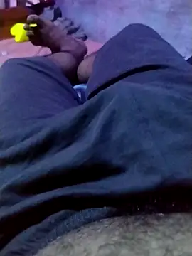 Snapshot of Girls_pussy_rider chatting on 09-14-25, 05:01 Girls pussy rider online show from 09-14-25, 05:01