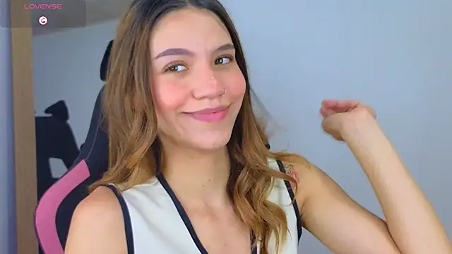 AntonellaaRossii online show from 07-17-26, 12:56