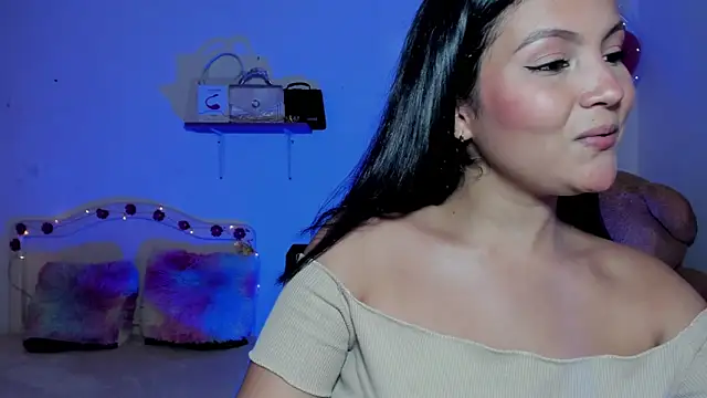 Angel-Caribbean online show from 09-24-25, 07:28