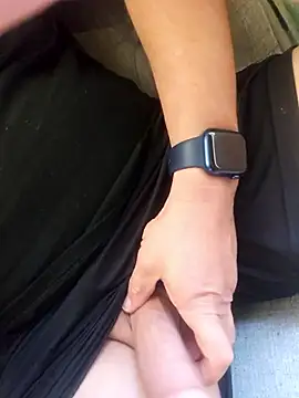 reycarr19 online show from 04-05-26, 06:27