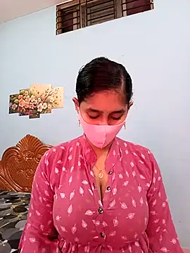 Cute Faria online show from 12-18-25, 03:45