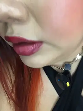 pamelalambert online show from 04-25-26, 02:36