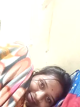 Hot crety online show from 02-28-26, 04:52