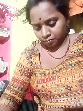 Hot crety online show from 04-22-26, 07:59