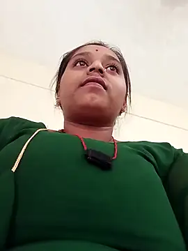 Hot crety online show from 06-12-26, 04:33