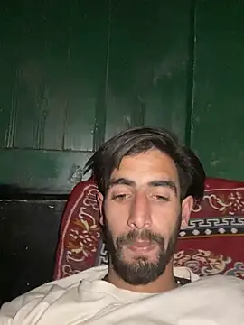 lyath3245 online show from 04-11-26, 01:26